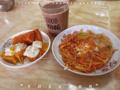 -爱的果实月嫂育婴师(世纪东方店)