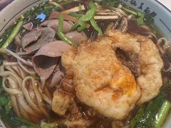 -镇南锅盖面馆(解放路店)