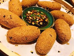 西施豆腐丸子-吃饭皇帝大土家民族菜(正大广场店)