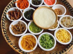 -包整·丝娃娃(一览甲秀楼风景店)