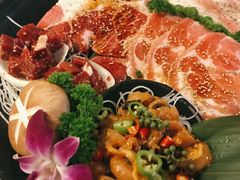 猫抓全家福-猫爪爪原切自助烤肉(观音桥阳光世纪店)