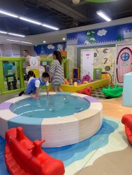 -孩子王童乐园(成都海滨城店)