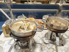-金马门国际美食百汇(珞喻路店)