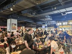-胖东来生活广场(健康路店)