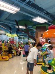 -莫莉幻想儿童乐园(武汉保利广场店)