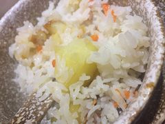 -滇香肴·云南菜蒸汽石锅鱼(云南北路店)