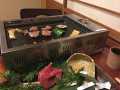 松阪牛肉拼盘-松阪牛焼肉M(法善寺横丁店)