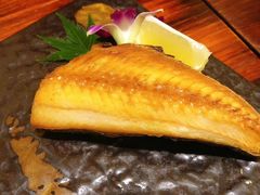 烤青花鱼-渔日本料理铁板烧(新天地假日广场店)