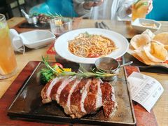 -豪客来牛排(人民东路店)