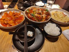 -十三式重庆江湖菜(金茂览秀城店)