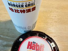 自助饮料-The Habit Burger Grill 哈比特汉堡(复兴soho店)