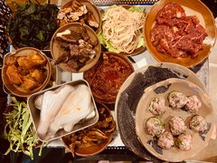 -周幺妹重庆老火锅(银泰城总店)