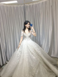 -莫小姐婚纱