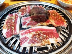 -唯成•韩国炭火烤肉 유성고기