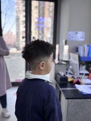 -尤司男士国潮理发馆