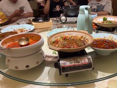 -荷花亭·湖北融合菜(中商广场店)