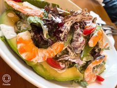 牛油果鲜虾沙拉-UPPER KITCHEN(延安路店)