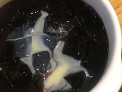 -华邑酒店·鲜艳全日自助餐厅