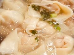 咸蛋黄馄饨-食惠里小笼包面馆(越秀店)