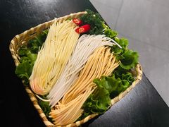 -湊湊火锅·茶憩(卓展店)