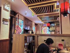 -沸炉重庆老火锅(军事博物馆店)