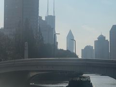 -陆家嘴空中步行连廊