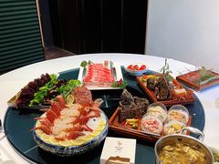 -璞御·海鲜·雪花牛肉局(宾水西道店)