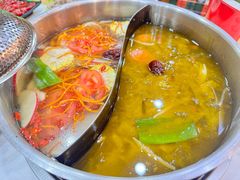 -田村·酸汤鲜牦牛肉火锅(布达拉宫广场店)