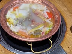 -阿婆情腊排骨火锅·野生菌季(古城旗舰店)
