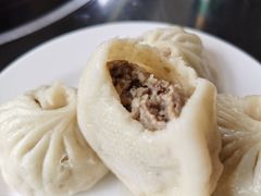 布里亚特羊肉包子-情忆草原涮肉馆