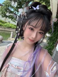 -一揽芳华汉服旗袍体验馆(拙政园店)