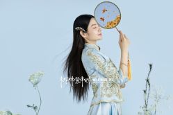 -红番婚纱礼服
