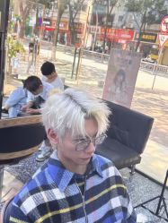 -藤野造型专业烫染接发