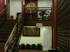 -梅龙镇酒家(南京西路总店)