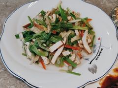-月枫江南小馆(绿地缤纷广场店)