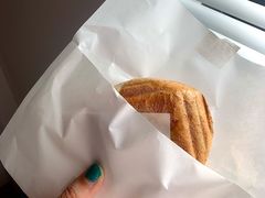 热压全麦辣肉松贝果-檗谷·面包·咖啡·轻食(华贸天地店)