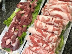 鲜切羔羊腿肉-马一洒开锅羊肉清真餐厅(京汉店)