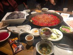 -纸盐河码头火锅(十八梯店)
