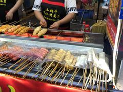 -小魏哥果仁烤面筋