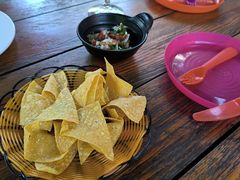 餐前玉米片-Pistolera Mexican Cantina女枪手墨西哥餐厅(碧云路店)