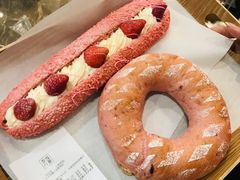 草莓魔法棒-奈雪的茶(湖滨银泰in77C区PRO店)