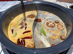 -九街淑芬掌中宝串串公司(内街文化创意园店)