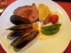 -OPEN開全日自助餐厅·西餐·海鲜(佛山希尔顿酒店)