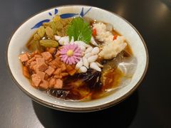 -麻六记(凤凰汇店)