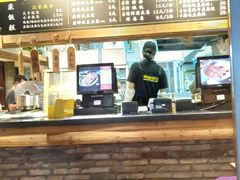 -弄堂咪道-饭香·面香·馄饨香(钦州北路田尚坊店)