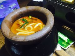 小罐牛肉米线-雀舞云南菜(乐客城店)
