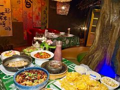 -树下时尚餐厅(翠园街店)