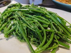 -老崇左特色风味食馆