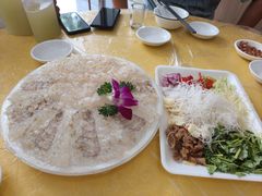 -官塘陈记鱼生·潮汕砂锅粥·牛肉火锅(潮枫路总店)