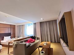 -全季酒店(上海徐家汇肇嘉浜路店)
